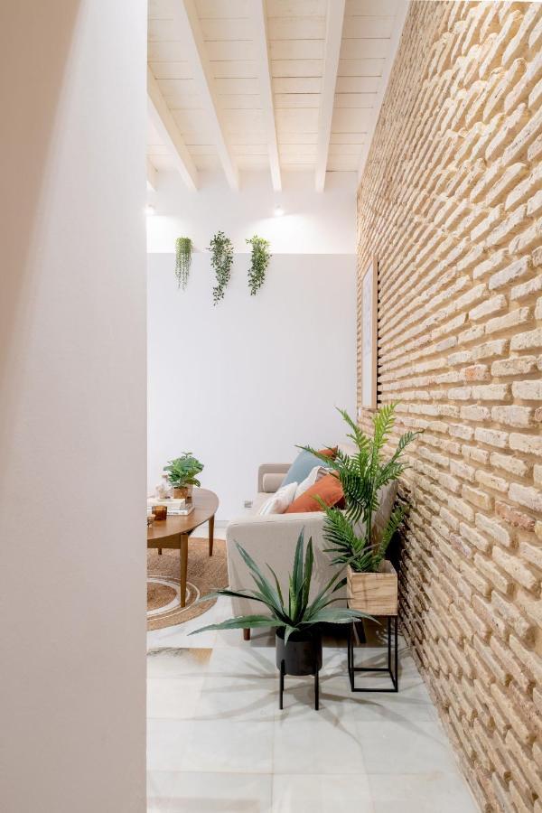 Home2Book Amelia'S Pottery, Triana Sevilla Dış mekan fotoğraf